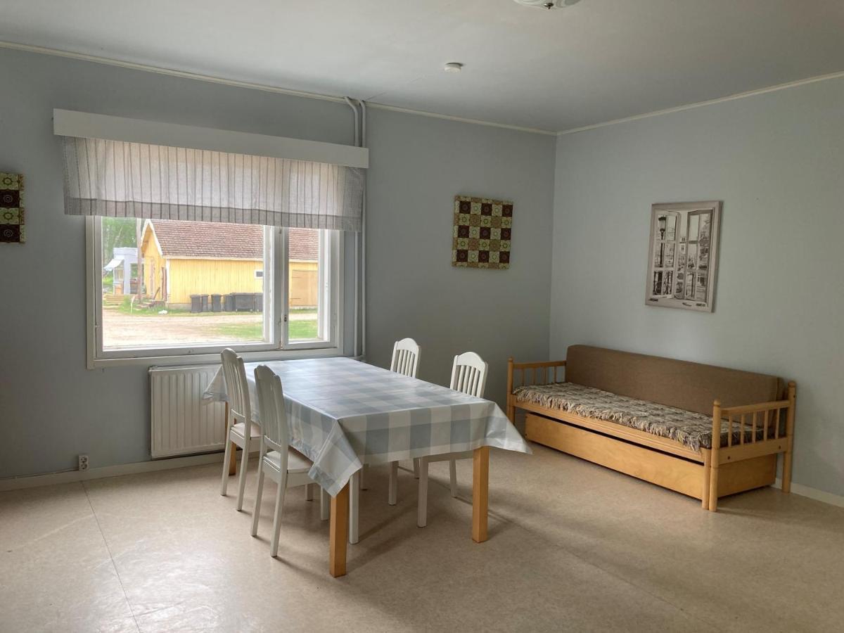 Napapiirin Eraekartano Apartamento Pello Exterior foto
