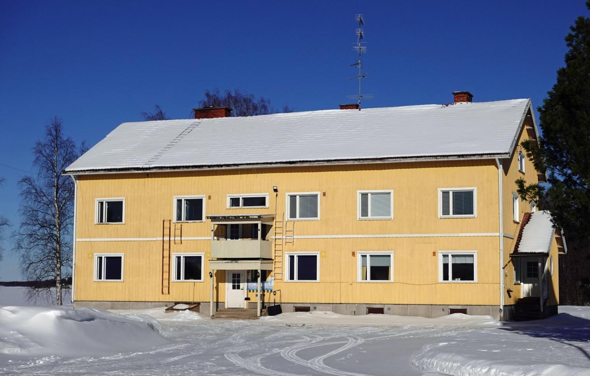 Napapiirin Eraekartano Apartamento Pello Exterior foto
