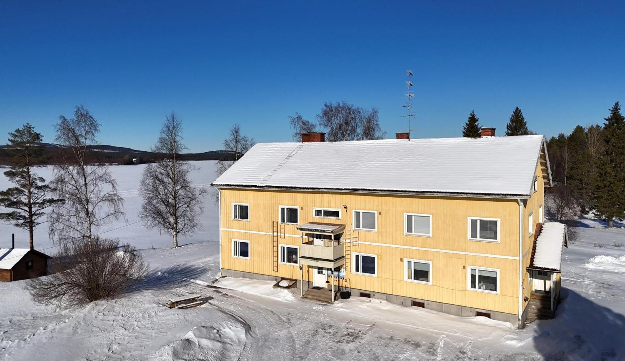Napapiirin Eraekartano Apartamento Pello Exterior foto