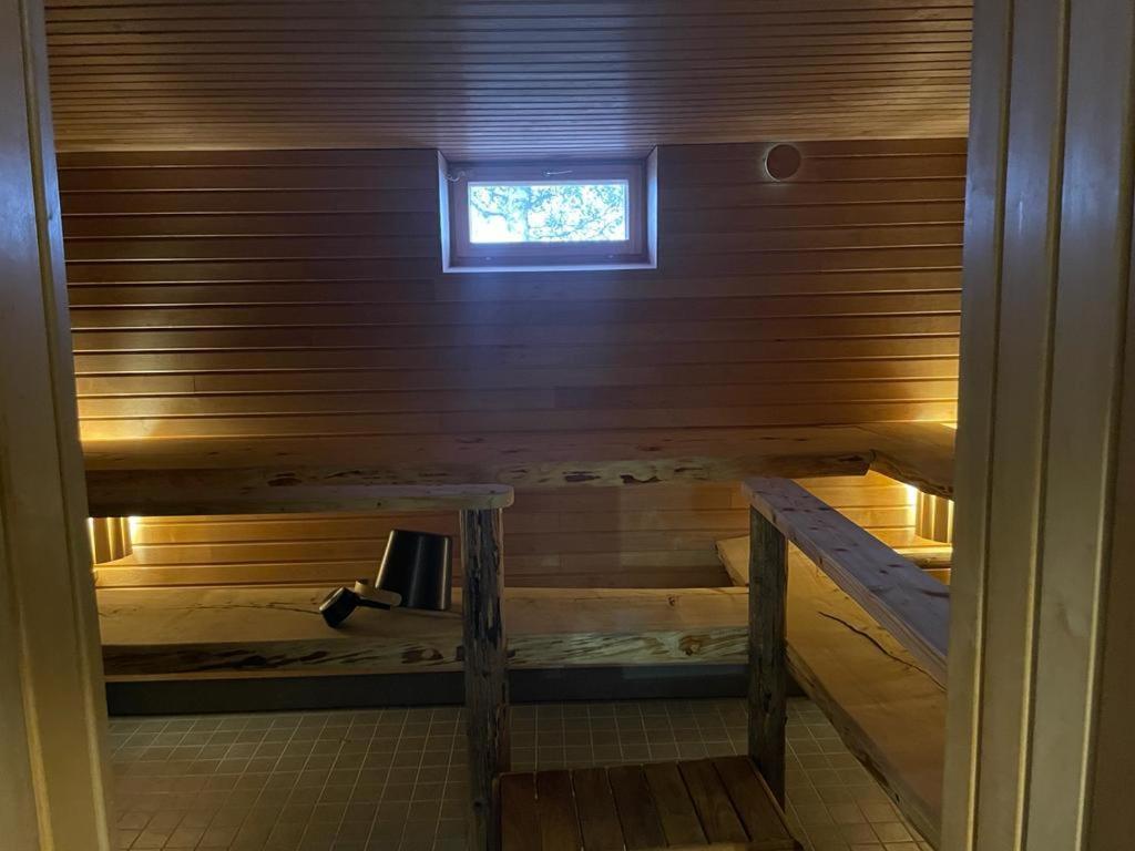 Napapiirin Eraekartano Apartamento Pello Exterior foto